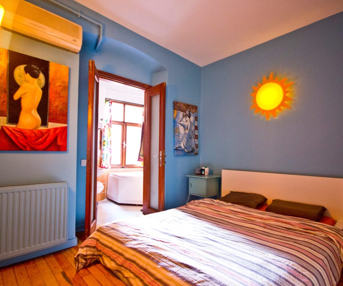 Istanbul-Galata-Tunel-property-2-bedrooms-for-sale-6