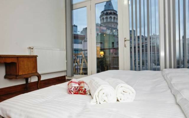 Istanbul-Galata-real-estate-2-bedrooms-for-rent-10