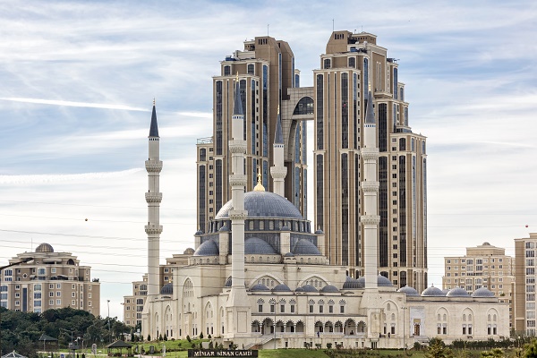 Istanbul-real-estate-Ataşehir-Mimar-Sinan-Mosque