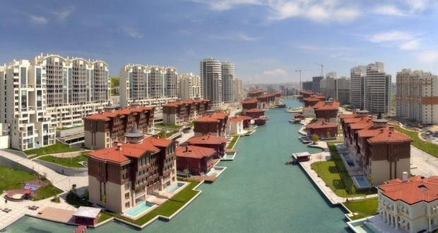 Istanbul-real-estate-Küçükçekmeсe-actively-built-up