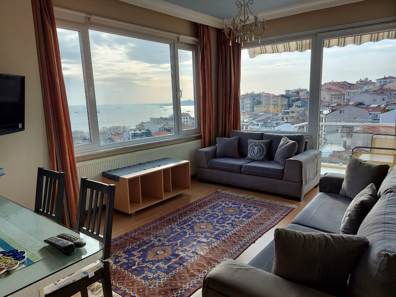 Istanbul-Besiktas-Ciragan-property-2-bedrooms-for-rent-22