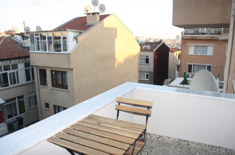 Istanbul-Sisli-Kurtulus-property-renovated-3th-floor-for-rent-5