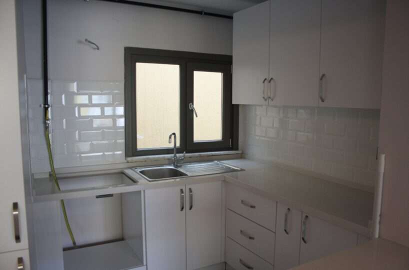 Istanbul-Sisli-Kurtulus-renovated-2-bedrooms-5th-floor-for-rent-26